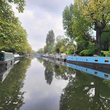 Lovely Canal Boat In Little Venice For Family & Friends ลอนดอน ภายนอก รูปภาพ